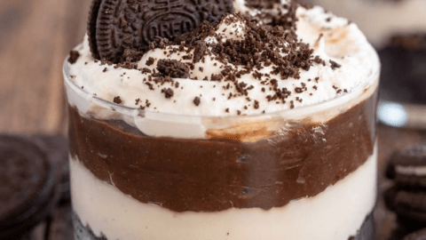 oreo-dirt-pudding-no-bake-cups_YvLjBNw6TI2xre8Zv7C6DA_KgZ0zV2OShWU5r13um3cgg