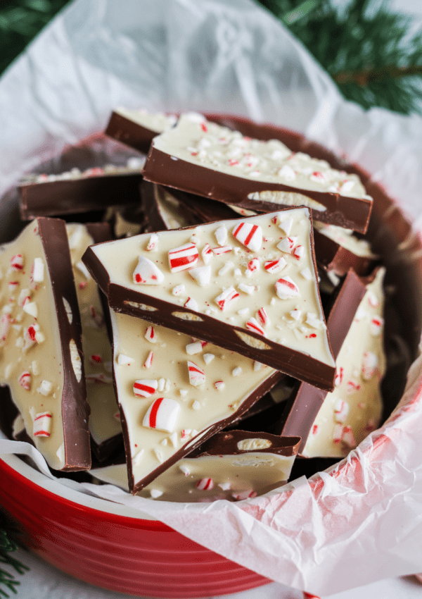 Easy Peppermint Bark