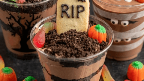 halloween-themed-kids-pudding-cups_scS1-VOFUW-RPtCFuyoeaw_WSwzJAvBSSSqBP3Xef-b0w