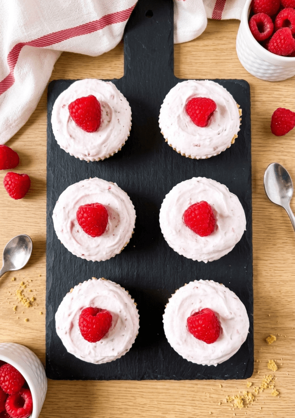 Mini No-Bake Raspberry Cheesecakes